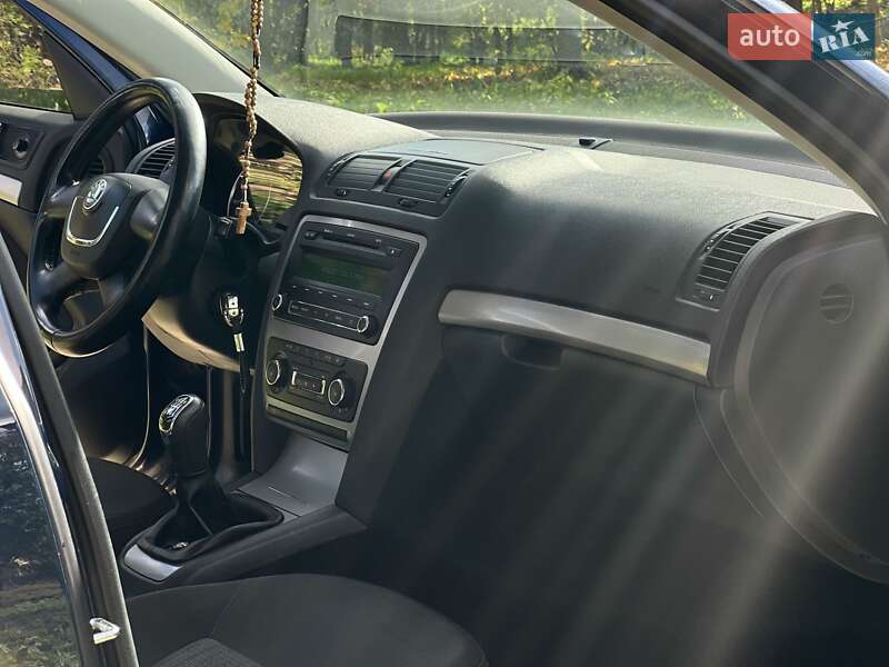 Универсал Skoda Octavia 2011 в Тернополе фото 38 Универсал Skoda Octavia 2011 в Тернополе