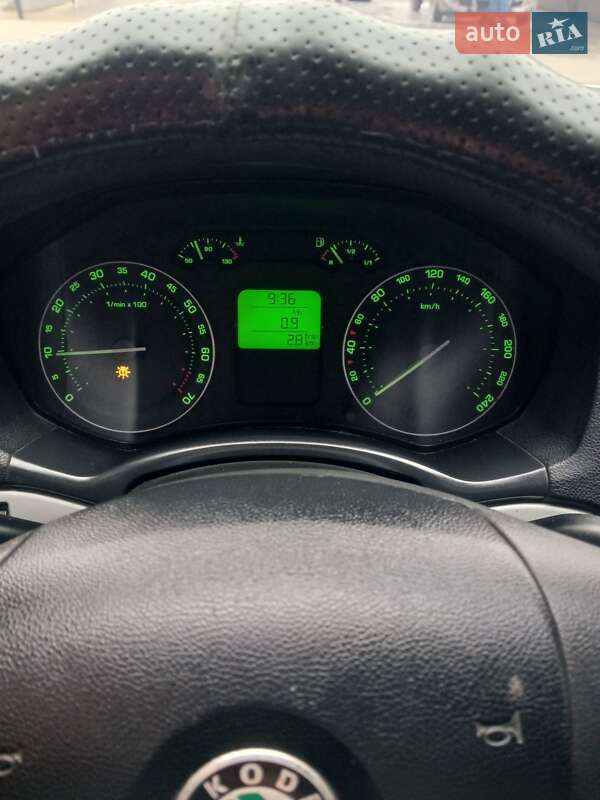 Лифтбек Skoda Octavia 2006 в Нетешине фото 25 Лифтбек Skoda Octavia 2006 в Нетешине