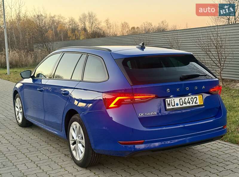 Универсал Skoda Octavia 2020 в Стрые