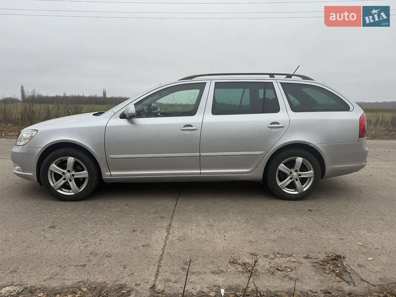 Универсал Skoda Octavia 2013 в Сумах