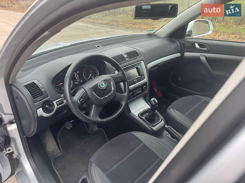 Универсал Skoda Octavia 2013 в Сумах