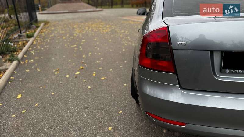 Лифтбек Skoda Octavia 2012 в Кривом Роге