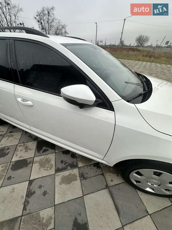 Универсал Skoda Octavia 2016 в Самборе фото 14 Универсал Skoda Octavia 2016 в Самборе