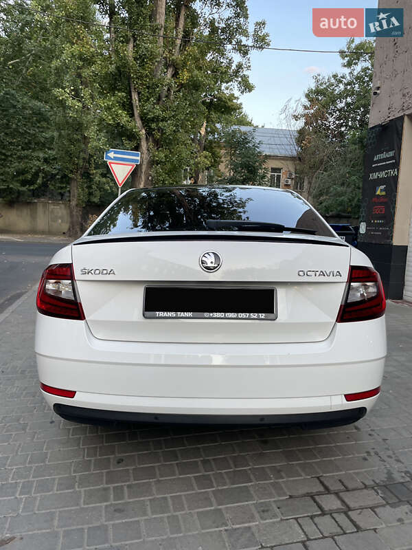 Лифтбек Skoda Octavia 2018 в Первомайске