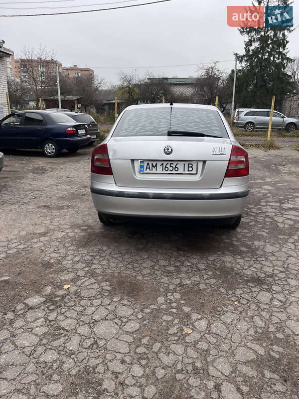 Лифтбек Skoda Octavia 2007 в Житомире