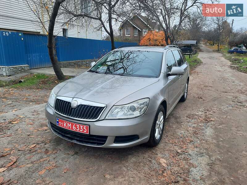 Універсал Skoda Octavia 2009 в Полтаві