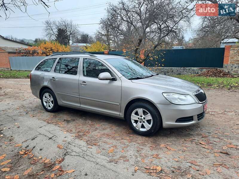 Універсал Skoda Octavia 2009 в Полтаві