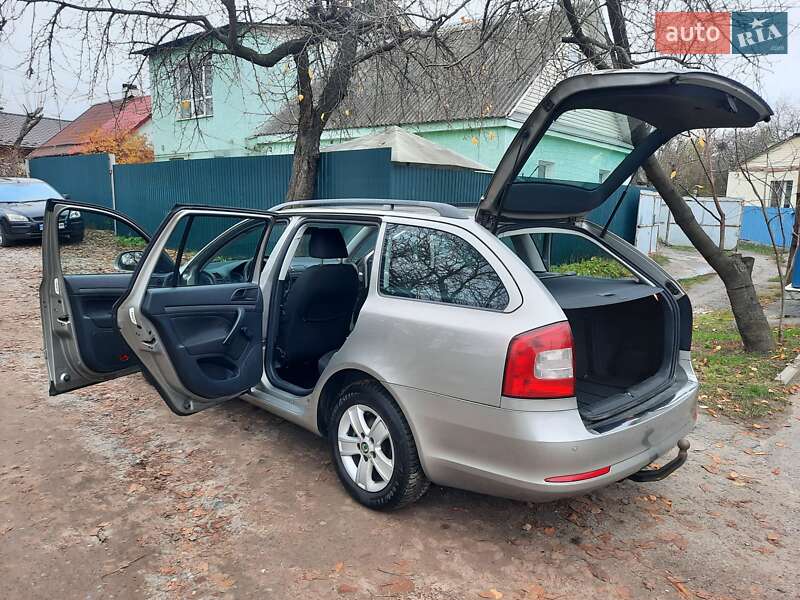 Універсал Skoda Octavia 2009 в Полтаві