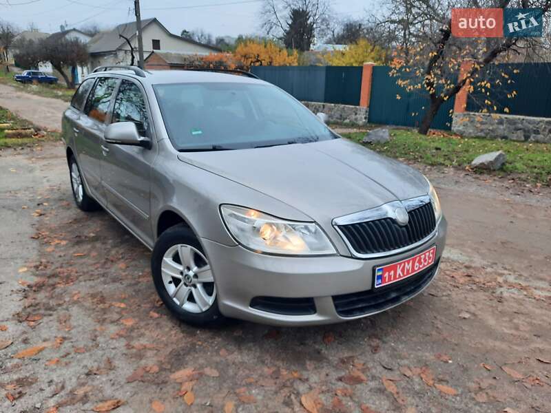 Універсал Skoda Octavia 2009 в Полтаві