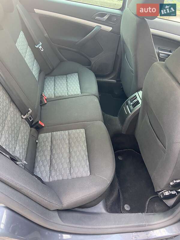 Универсал Skoda Octavia 2011 в Ровно фото 11 Универсал Skoda Octavia 2011 в Ровно