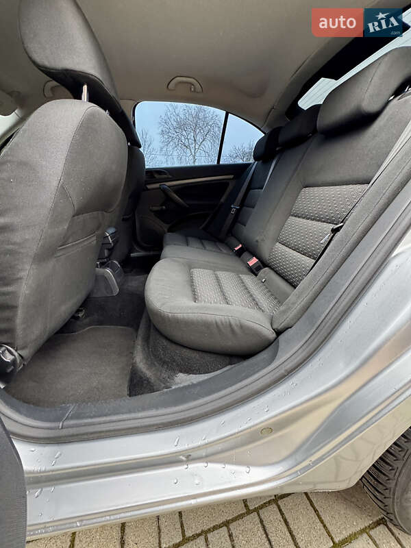 Лифтбек Skoda Octavia 2009 в Самборе