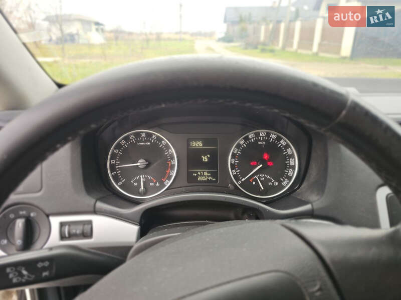 Универсал Skoda Octavia 2011 в Львове фото 11 Универсал Skoda Octavia 2011 в Львове