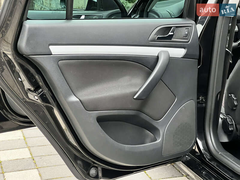 Универсал Skoda Octavia 2011 в Стрые фото 112 Универсал Skoda Octavia 2011 в Стрые