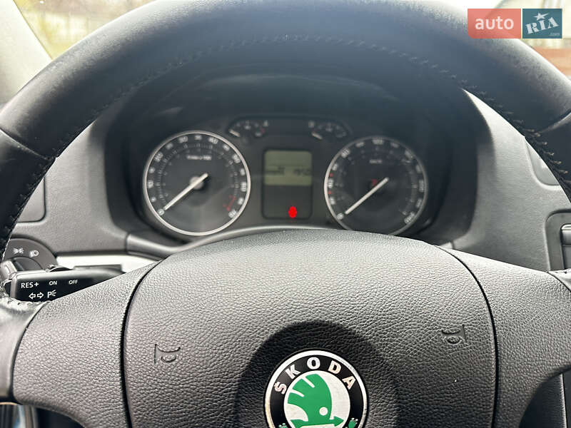 Универсал Skoda Octavia 2006 в Владимире фото 44 Универсал Skoda Octavia 2006 в Владимире