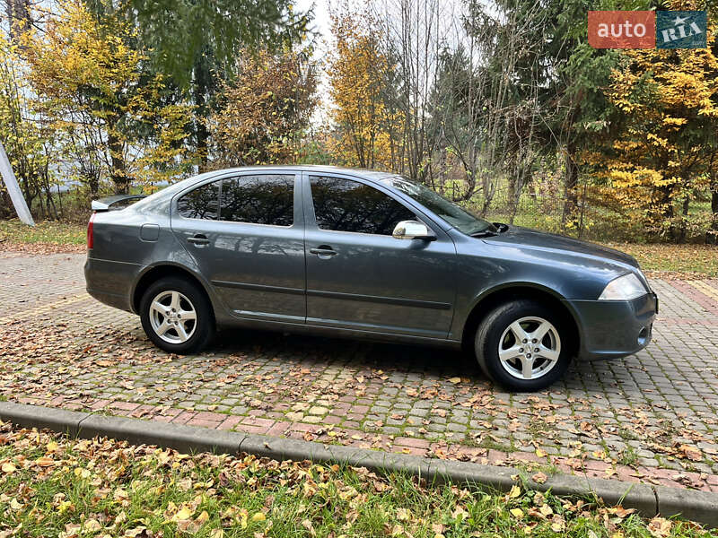 Ліфтбек Skoda Octavia 2006 в Тячеві
