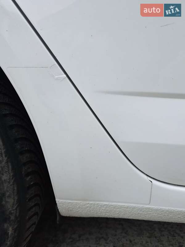 Універсал Skoda Octavia 2013 в Києві фото 20 Універсал Skoda Octavia 2013 в Києві