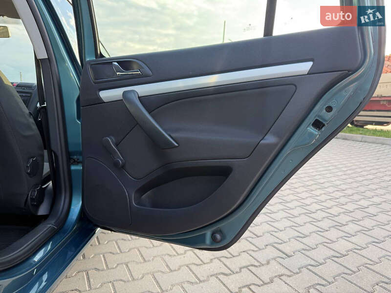 Универсал Skoda Octavia 2007 в Виннице