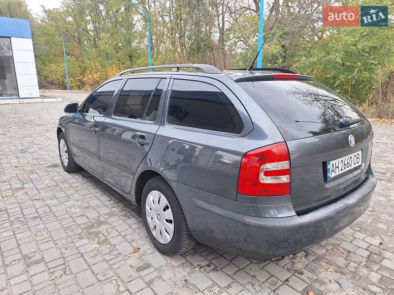 Універсал Skoda Octavia 2007 в Дніпрі