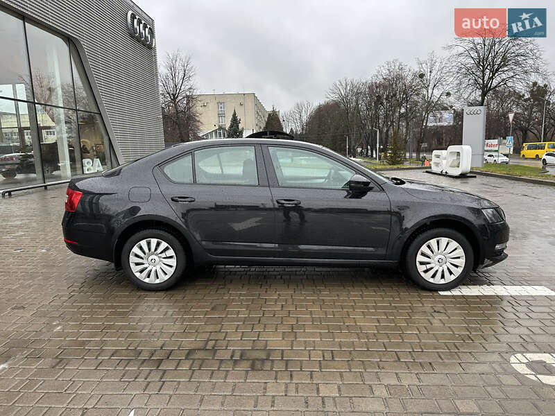 Лифтбек Skoda Octavia 2018 в Львове фото 11 Лифтбек Skoda Octavia 2018 в Львове