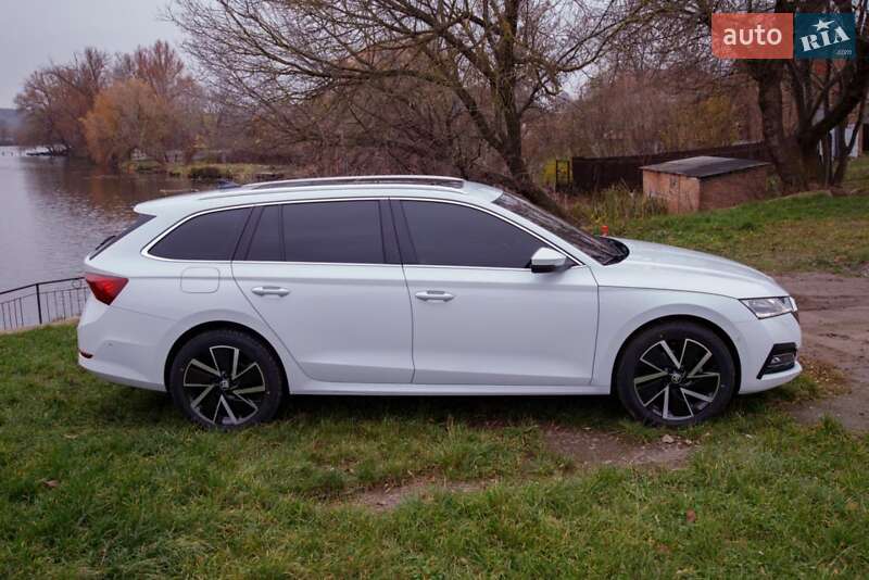 Универсал Skoda Octavia 2021 в Бердичеве