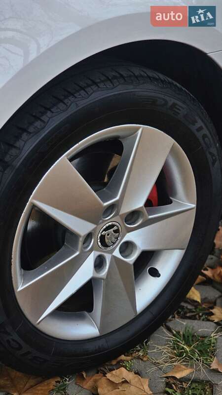 Универсал Skoda Octavia 2017 в Мукачево фото 30 Универсал Skoda Octavia 2017 в Мукачево