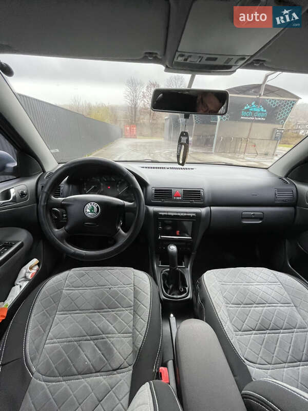 Универсал Skoda Octavia 2003 в Надворной