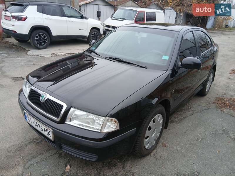 Лифтбек Skoda Octavia 2010 в Святопетровское фото 10 Лифтбек Skoda Octavia 2010 в Святопетровское