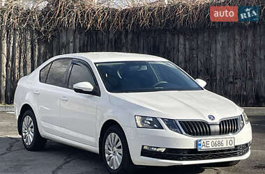 Ліфтбек Skoda Octavia 2018 в Дніпрі