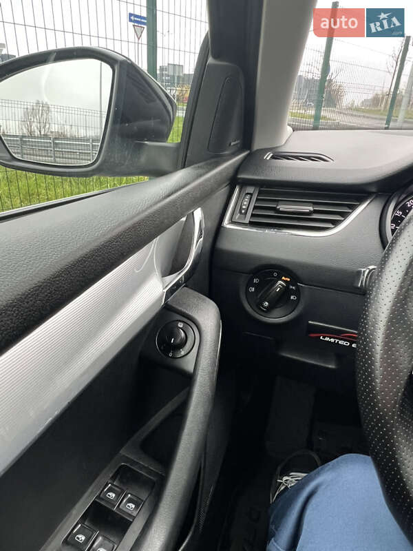 Универсал Skoda Octavia 2017 в Киеве фото 22 Универсал Skoda Octavia 2017 в Киеве