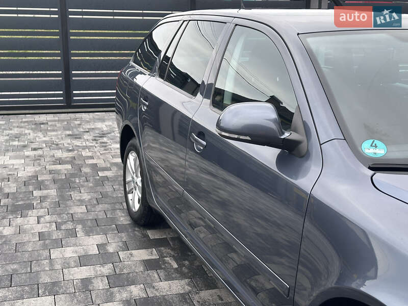 Универсал Skoda Octavia 2010 в Ивано-Франковске