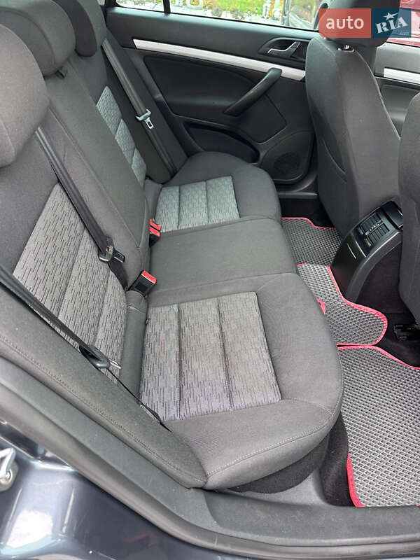 Универсал Skoda Octavia 2010 в Ивано-Франковске