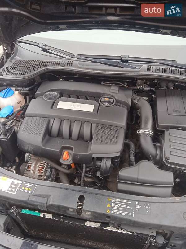 Универсал Skoda Octavia 2009 в Ровно