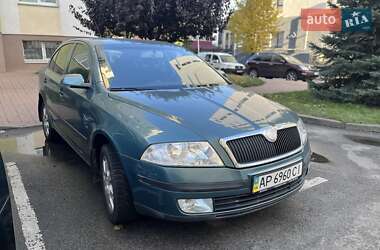 Лифтбек Skoda Octavia 2006 в Вишневом
