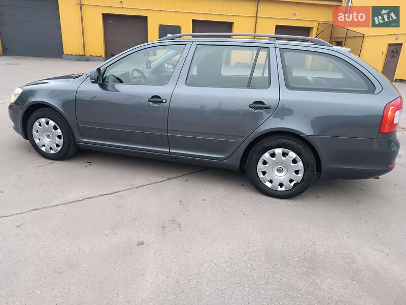 Универсал Skoda Octavia 2009 в Чернигове фото 6 Универсал Skoda Octavia 2009 в Чернигове