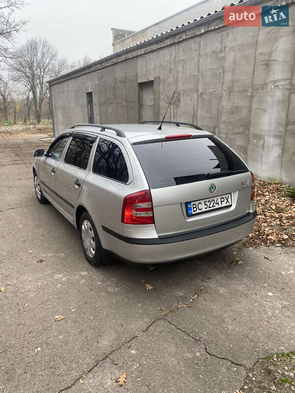 Універсал Skoda Octavia 2006 в Павлограді