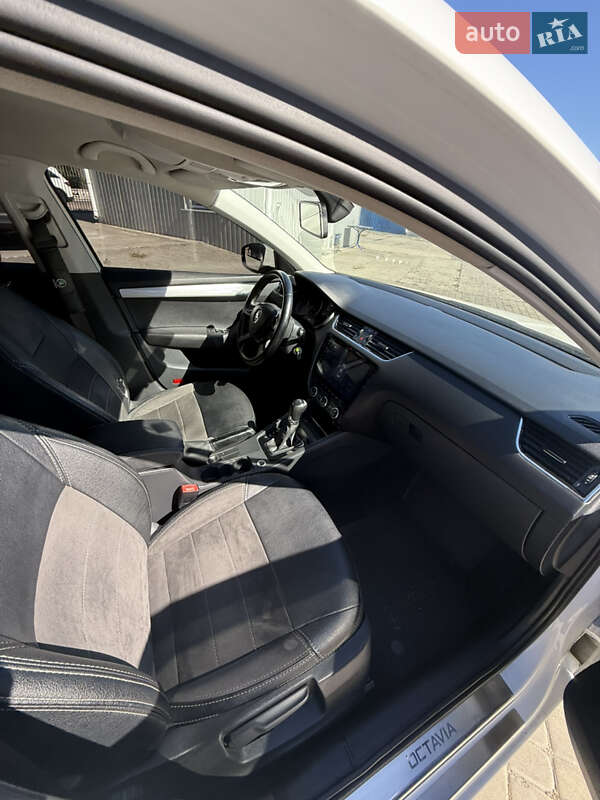 Універсал Skoda Octavia 2014 в Знам'янці