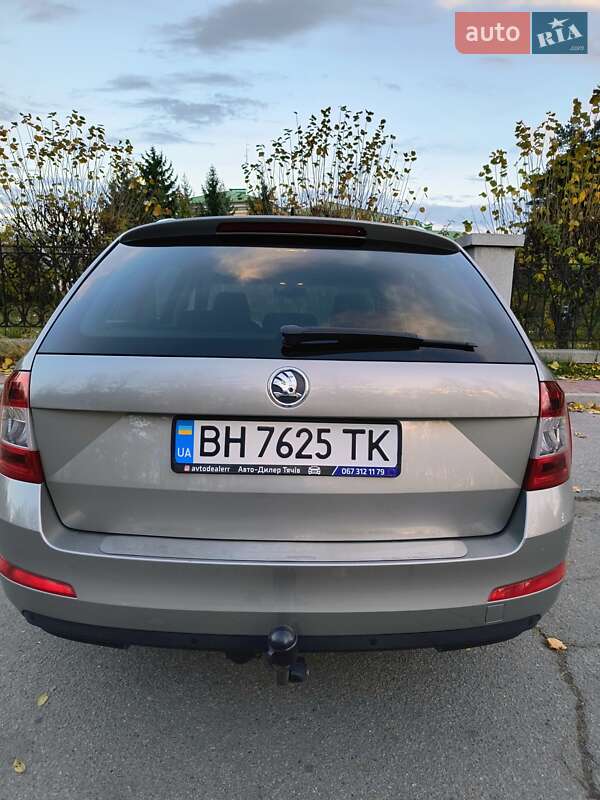 Универсал Skoda Octavia 2014 в Умани