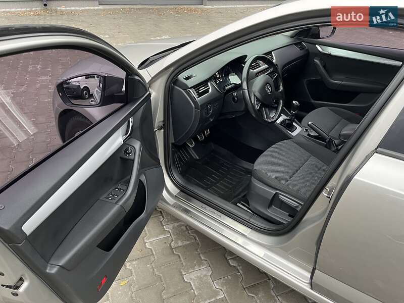 Лифтбек Skoda Octavia 2013 в Киеве