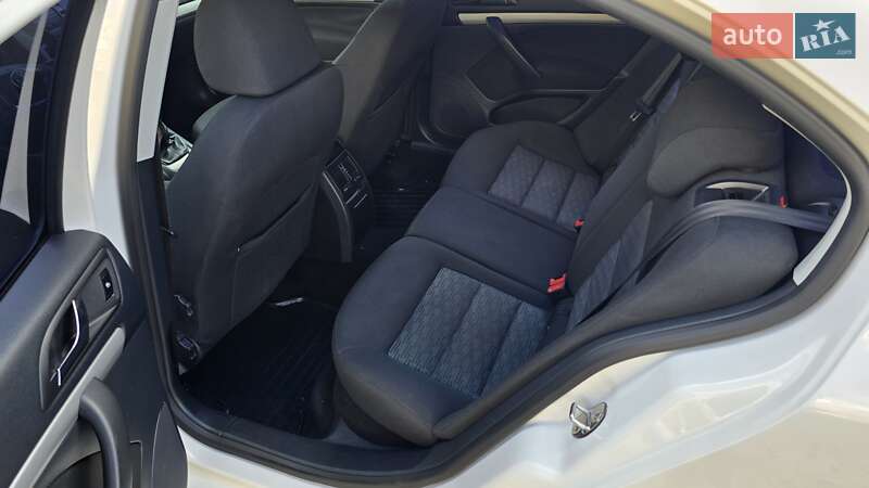 Лифтбек Skoda Octavia 2012 в Днепре фото 12 Лифтбек Skoda Octavia 2012 в Днепре