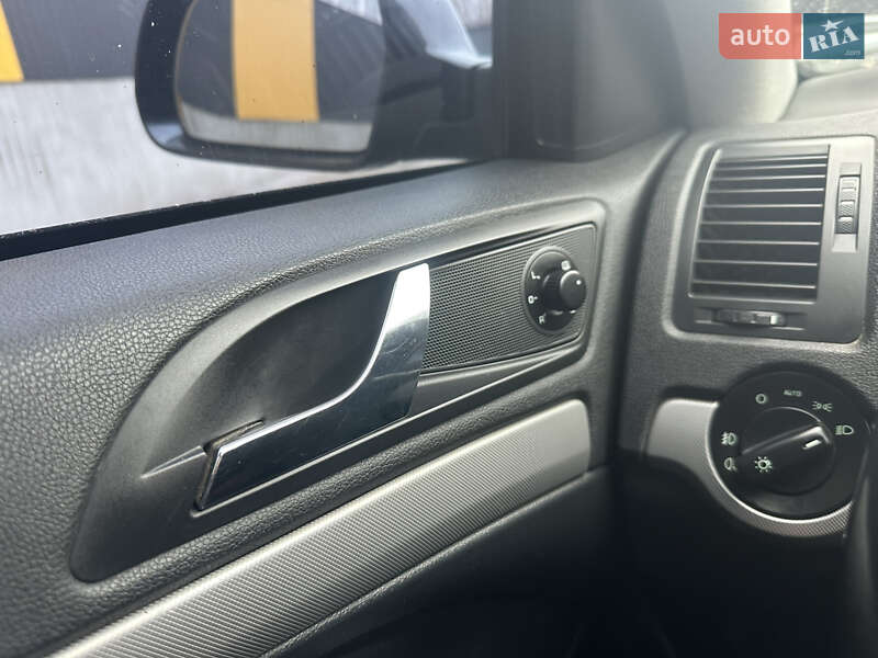 Универсал Skoda Octavia 2012 в Нежине