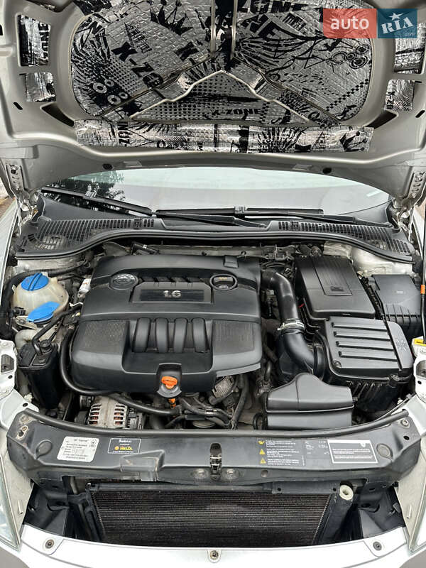 Ліфтбек Skoda Octavia 2006 в Кам'янському