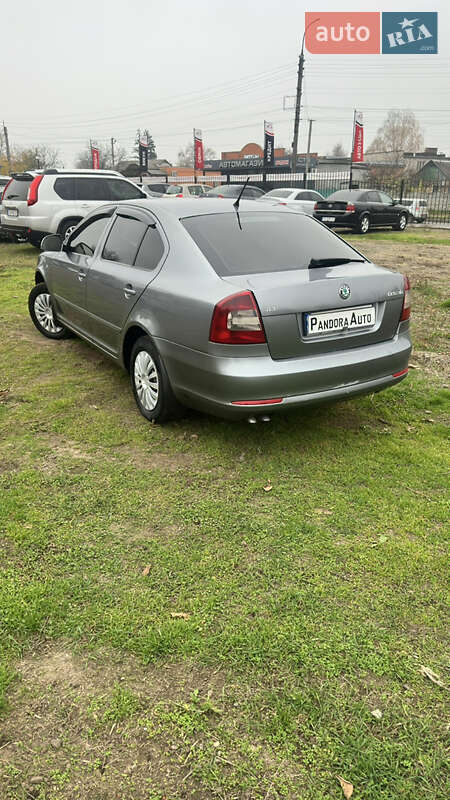 Ліфтбек Skoda Octavia 2012 в Смілі