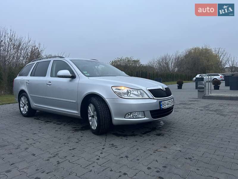 Универсал Skoda Octavia 2011 в Зборове