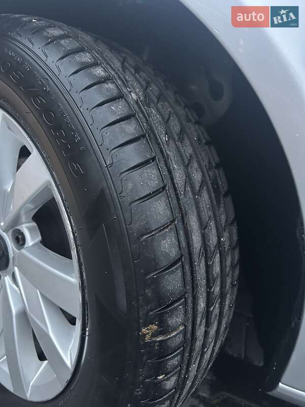 Универсал Skoda Octavia 2011 в Зборове