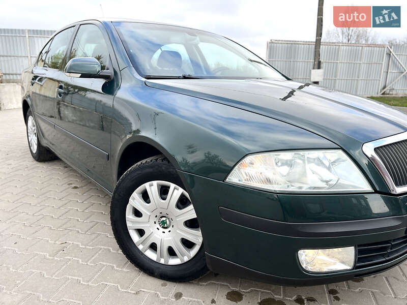 Ліфтбек Skoda Octavia 2006 в Лубнах