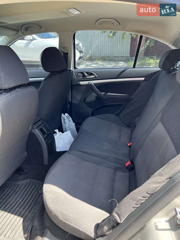 Лифтбек Skoda Octavia 2011 в Кропивницком фото 6 Лифтбек Skoda Octavia 2011 в Кропивницком