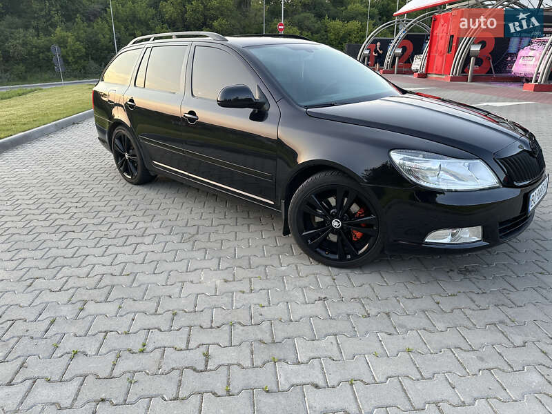 Універсал Skoda Octavia 2012 в Тернополі