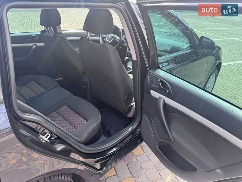 Універсал Skoda Octavia 2011 в Луцьку