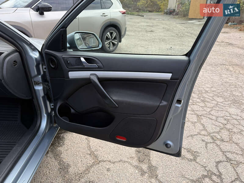 Универсал Skoda Octavia 2005 в Николаеве