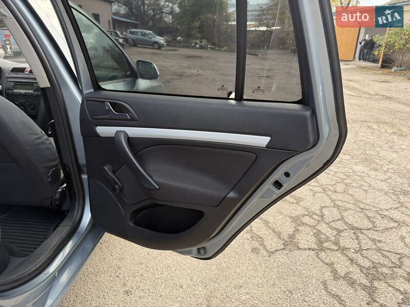 Универсал Skoda Octavia 2005 в Николаеве